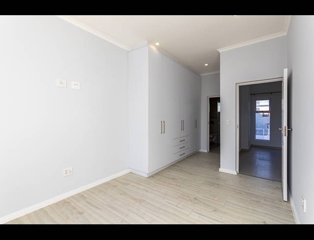 4 BEDROOM FREEHOLD FOR SALE IN SAGEWOOD
